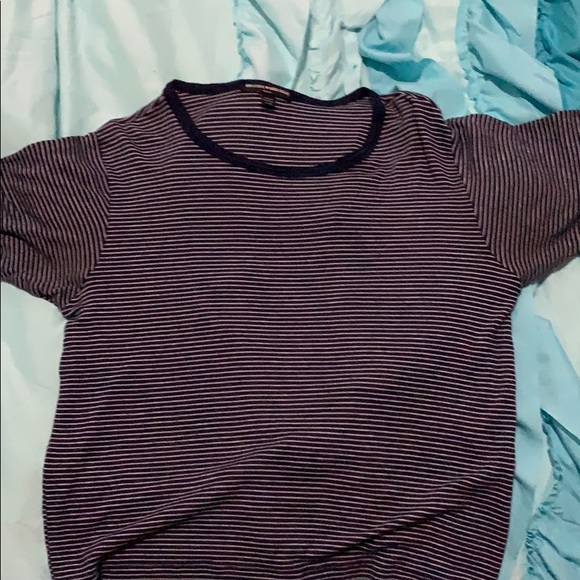 Brandy Melville T shirt - Picture 2 of 3